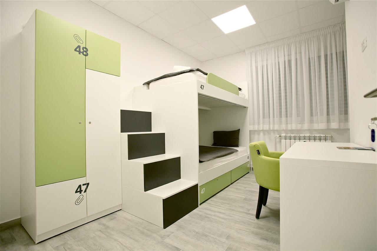 3F Hostel Zagreb Bagian luar foto
